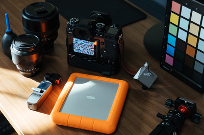 可極速傳輸可鏡像安全，不一樣的移動硬盤 LaCie Rugged RAID Shuttle體驗